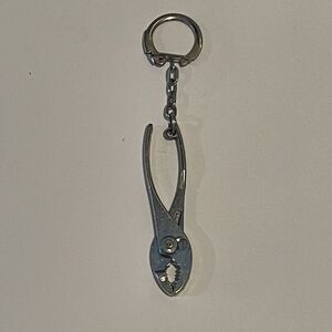 Slip Joint Pliers Metal‎ Keychain VintageMade In Hong Kong (1990s)